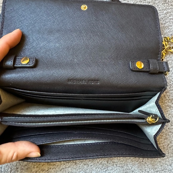 Michael Kors Wallet on Chain (removable) in Camouflage Calf Hair - Picture 4 of 10